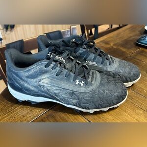 Under Armour Men’s Black Athletic Baseball Cleats